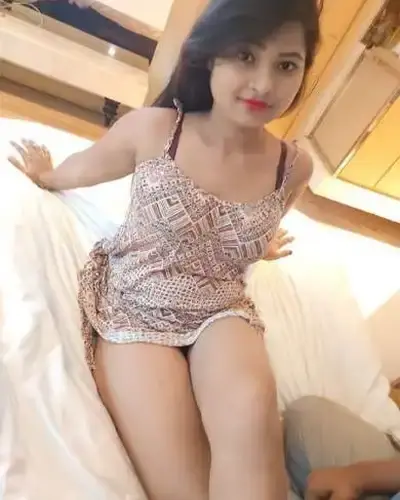 Call Girls in Shree Nagar